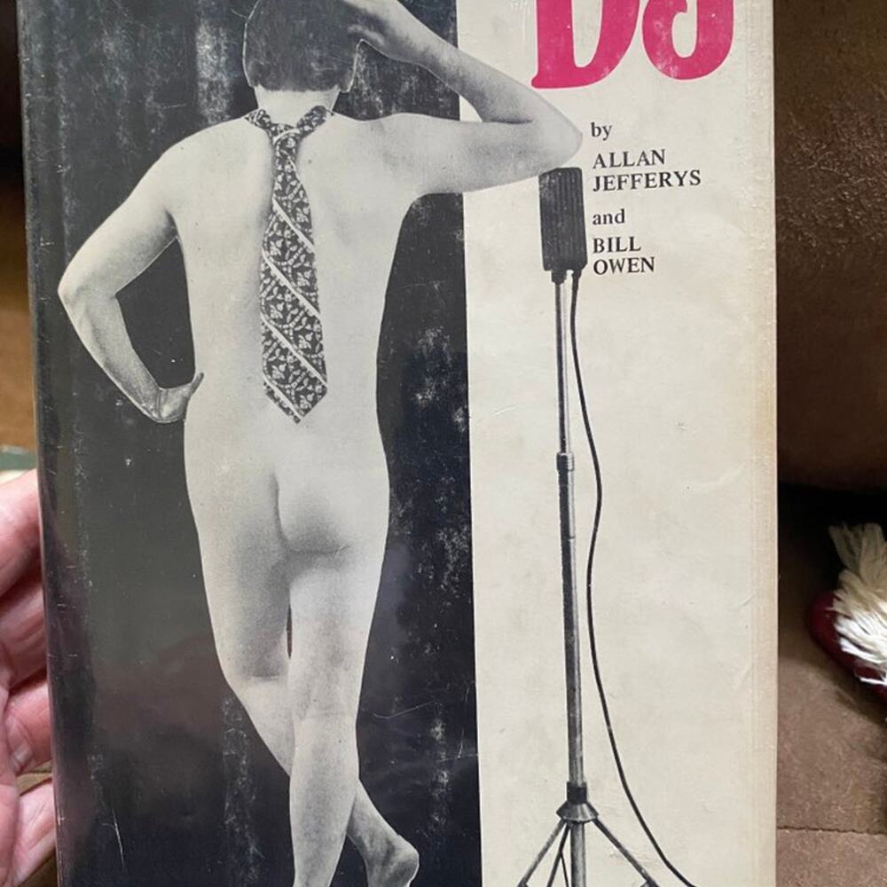 DJ Jefferys Allan and Bill Owen  Published by Popular‎ Library, New York, 1971
